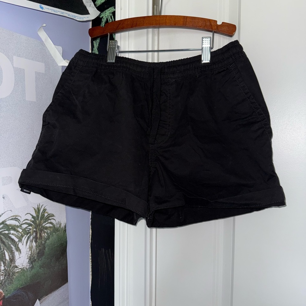 Vans Black and White Range Elastic Shorts